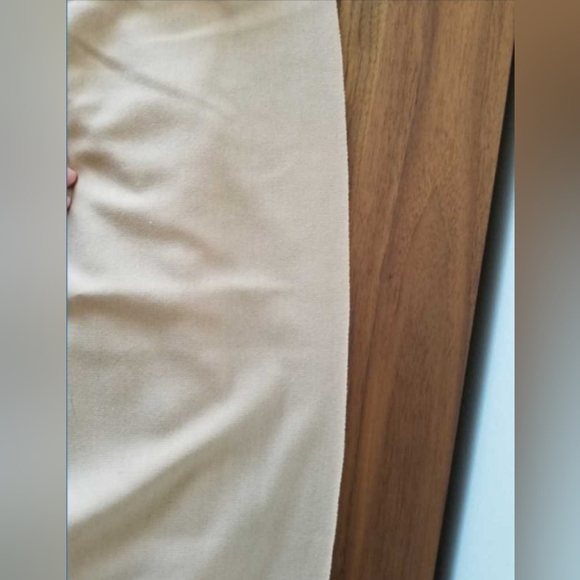 Lounge wear - Picture 4 of 4